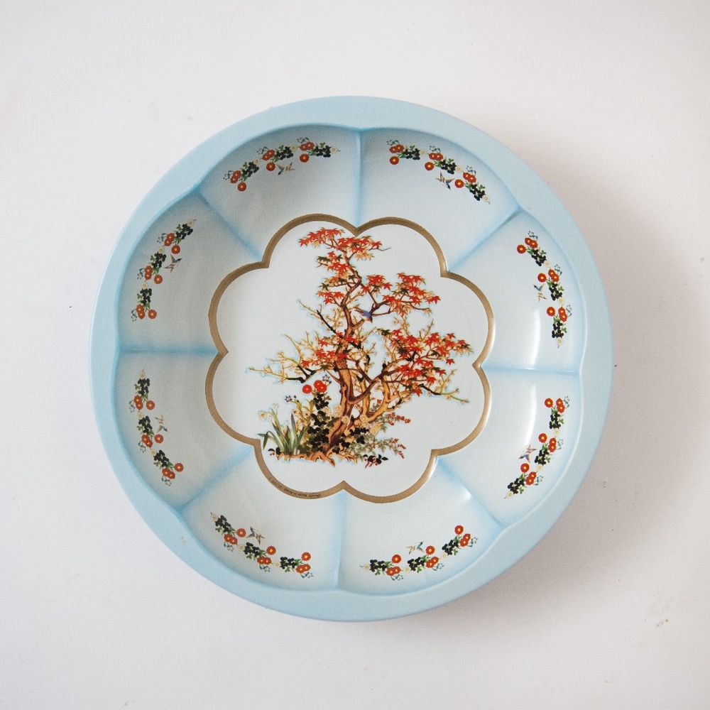 Vintage Meister Mid Century Serving Tin